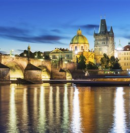 Prague_Night...jpg