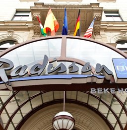 Radisson_Beke_Budapest_exterior.jpg